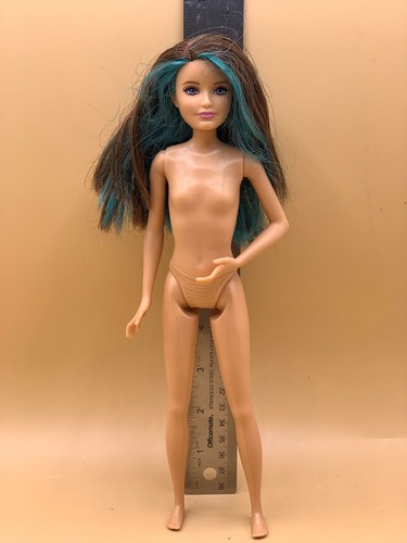 Barbie and Her Sisters SKIPPER 10" Doll by Mattel