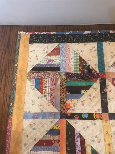 BEAUTIFUL QUILTED DOLL QUILT, TABLE TOPPER OR WALL HANGING