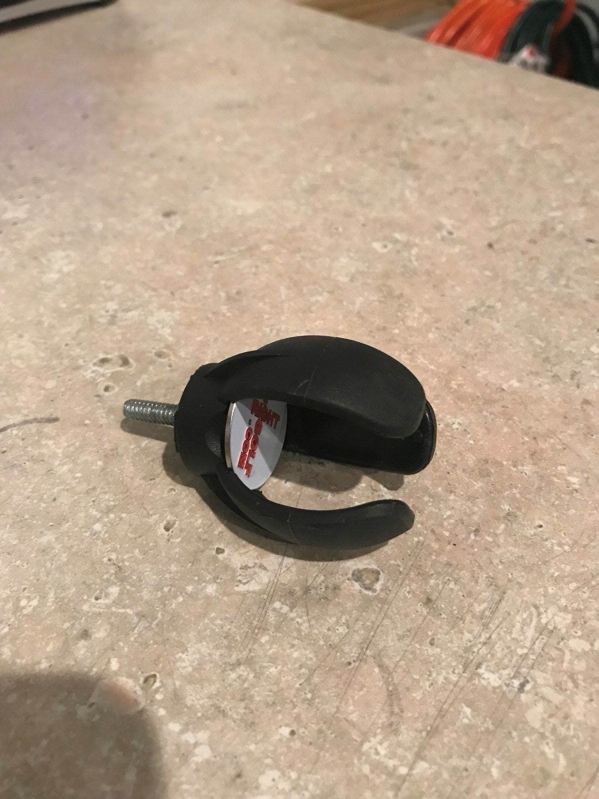 3-Prong Golf Ball Pick Up Retriever Grabber Sucker Claw Tool For Putter Grip!