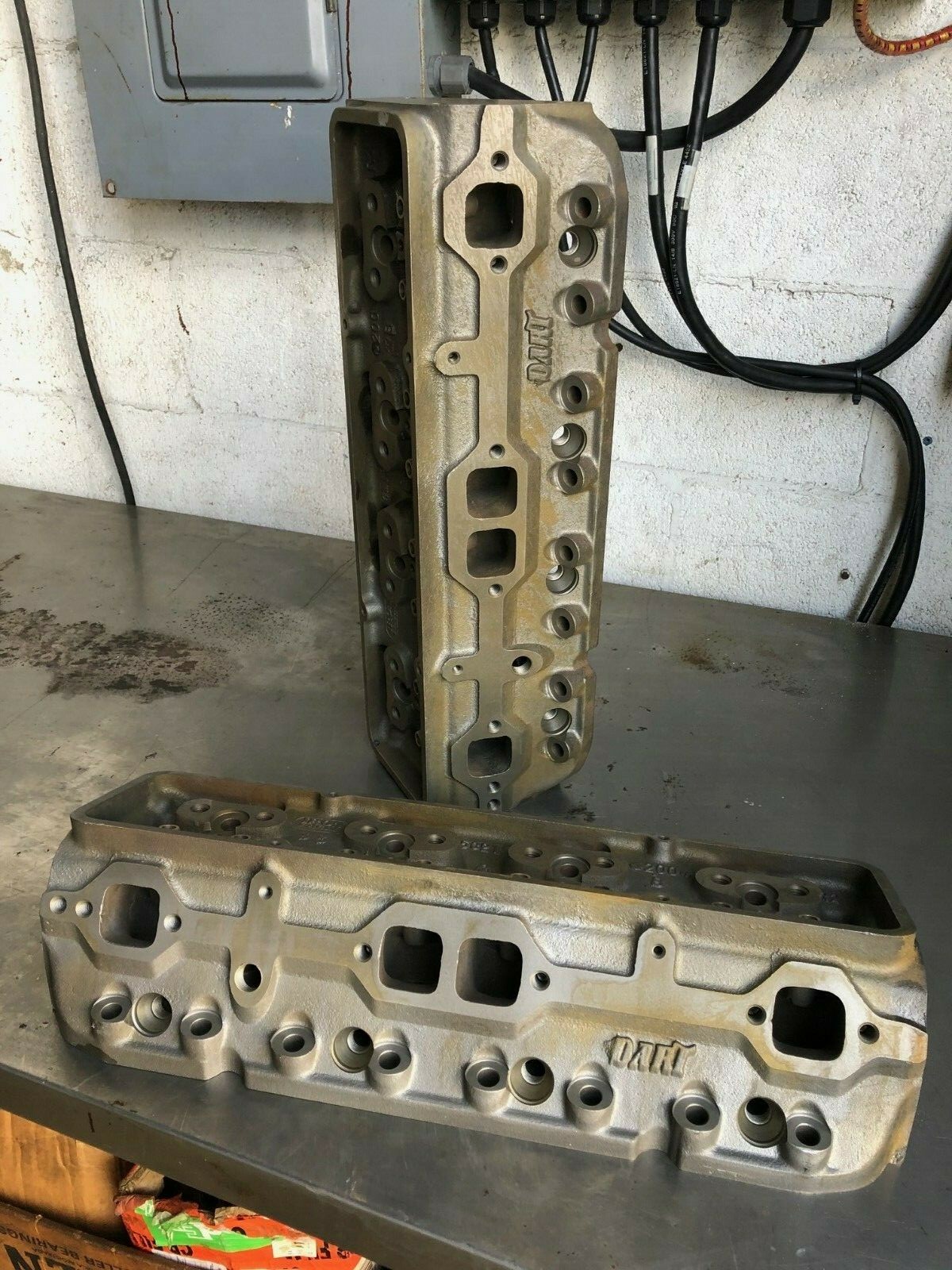 Dart Iron Eagle Sbc 200cc Bare Cylinder Head Pn 10320010p New for