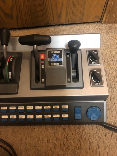 P.I.Engineering 120 RailDriver Desktop Cab Controller