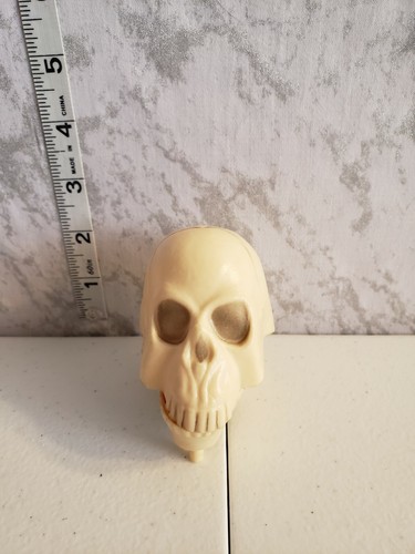 Vintage Fun World Halloween Wind Up Chattering Skeleton