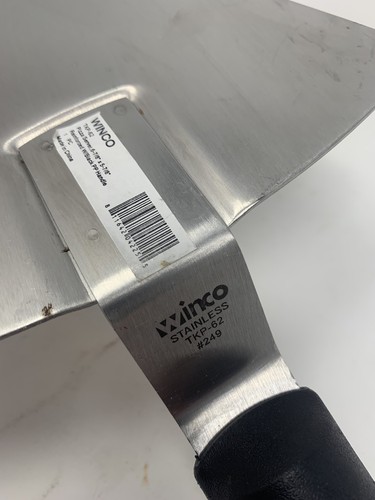 NEW Winco TKP-62, 6.88x5.88-Inch Pizza Server with Stainless Steel Blade Black H