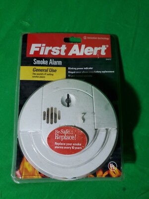 First Alert Smoke Alarm Twin Pack SA67C New Sealed