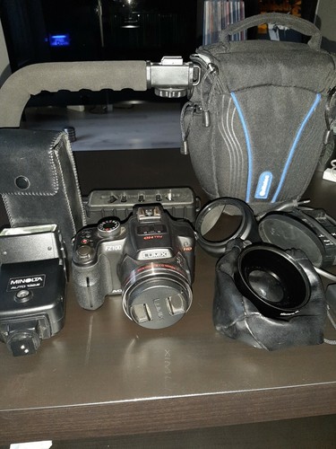 Panasonic FZ 100 Spiegelreflexkamera mit viel Zubehör