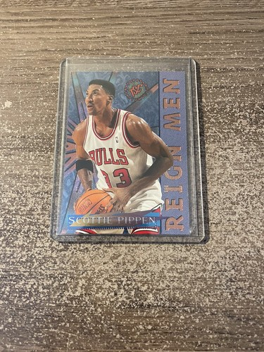 1996-97 Topps Stadium Club Reign Men Insert #RM7 Scottie Pippen