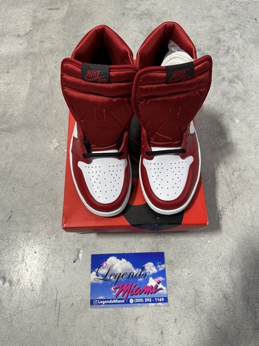 Pre-owned Jordan Air  1 Retro High Og Satin Snake Chicago Cd0461-601 Women Sz 10