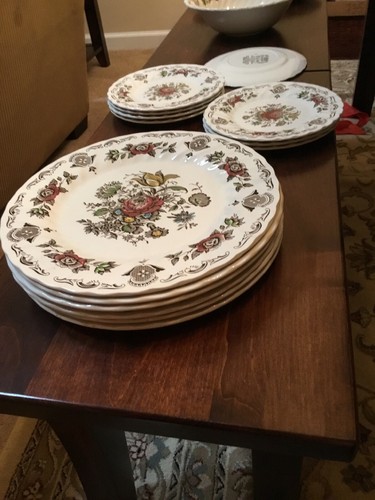 Franciscan Bouquet 10” Dinner Plates X6