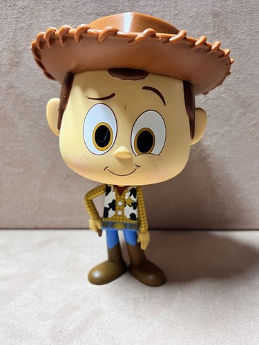 VYNL Funko Woody Cowboy DISNEY PIXAR Toy Story Mini Collectible Figure 