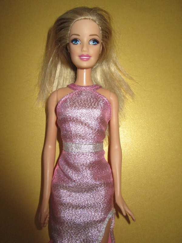 B859) Alte Blonde Barbie Mattel Festliches Langes Kleid+Schuhe Bewegliche Knie