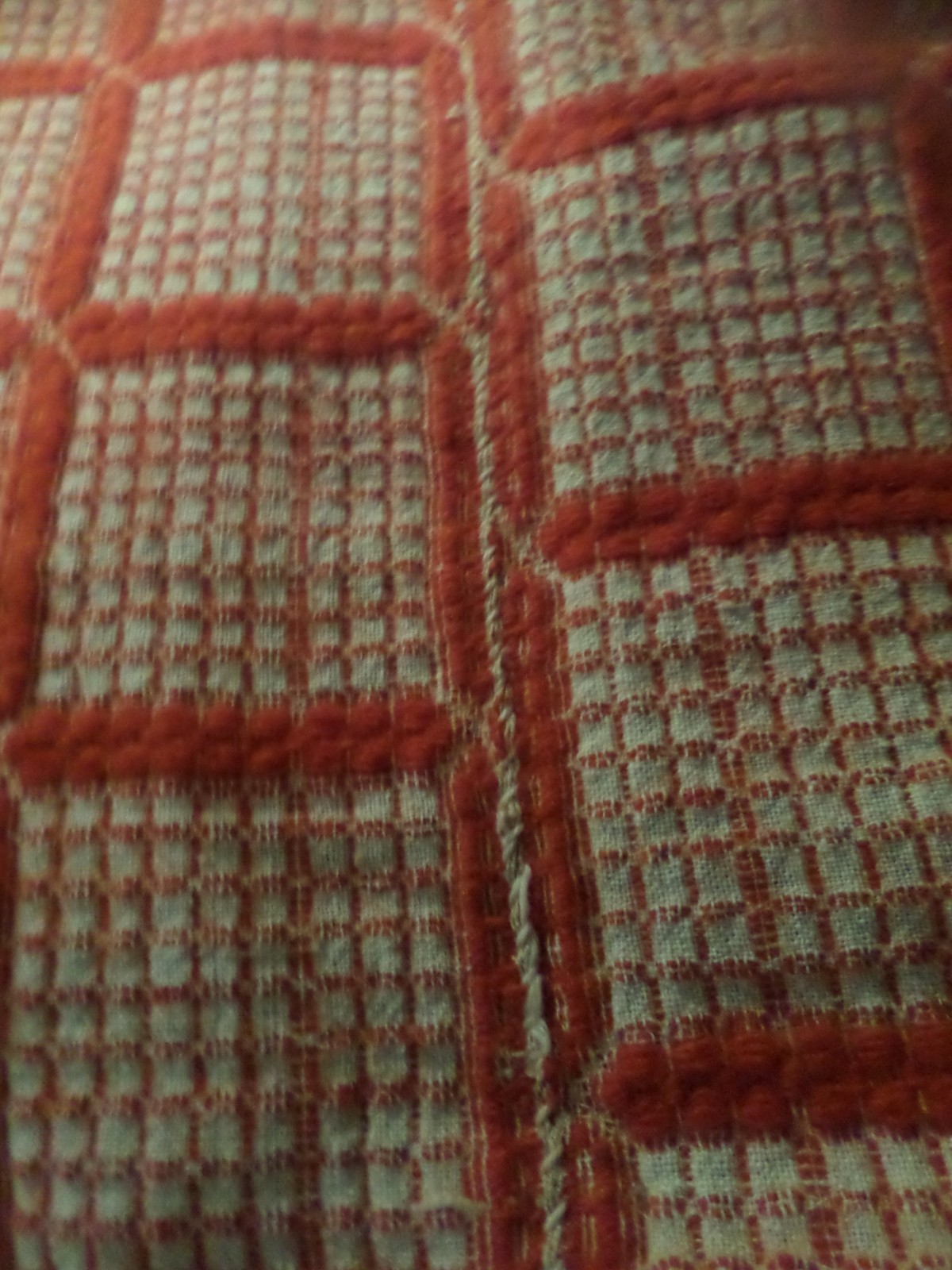 VINTAGE HEAVY WOVEN COVERLET ORANGE AND WHITE GC