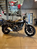 *SOLD* DUCATI SCRAMBLER 800 ICON 2017 - 1700 MILES ONLY - REAR RACK