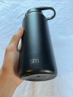 Simple Modern Stainless 32 oz Black Summit Water Bottle With Chug Lid USED FAIR