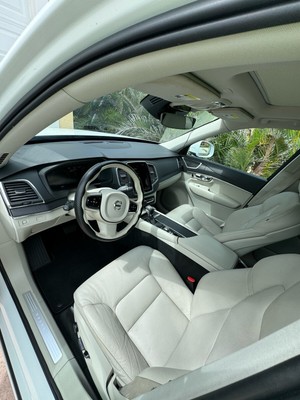 image 16 of interior