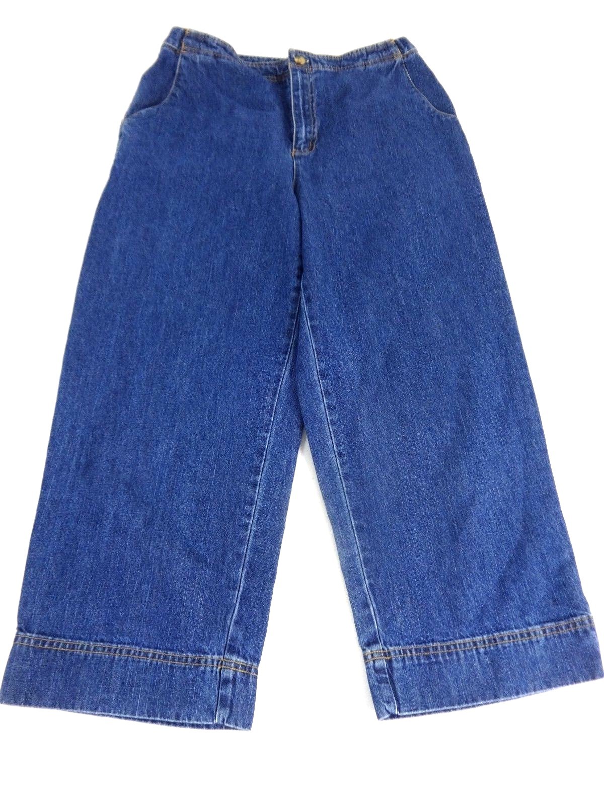 dark blue capri pants