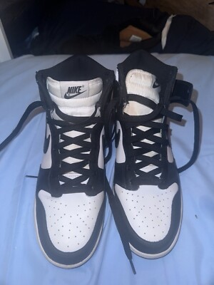 Size 10.5 - Nike Dunk pandas
