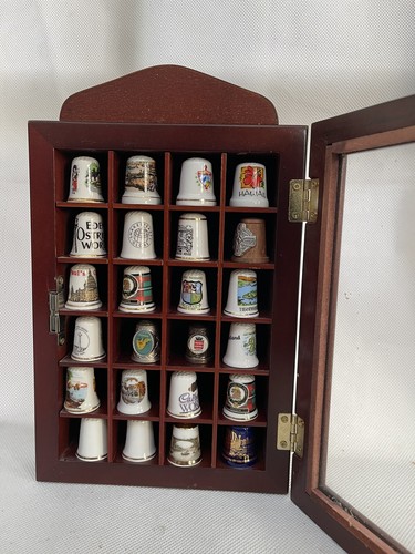 Thimbles and Thimble Cases　指ぬきと指ぬきケース $_12.JPG?set_id=880000500F
