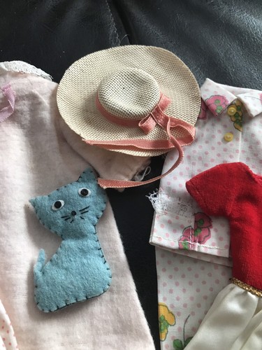 Vintage Skipper Small Lot