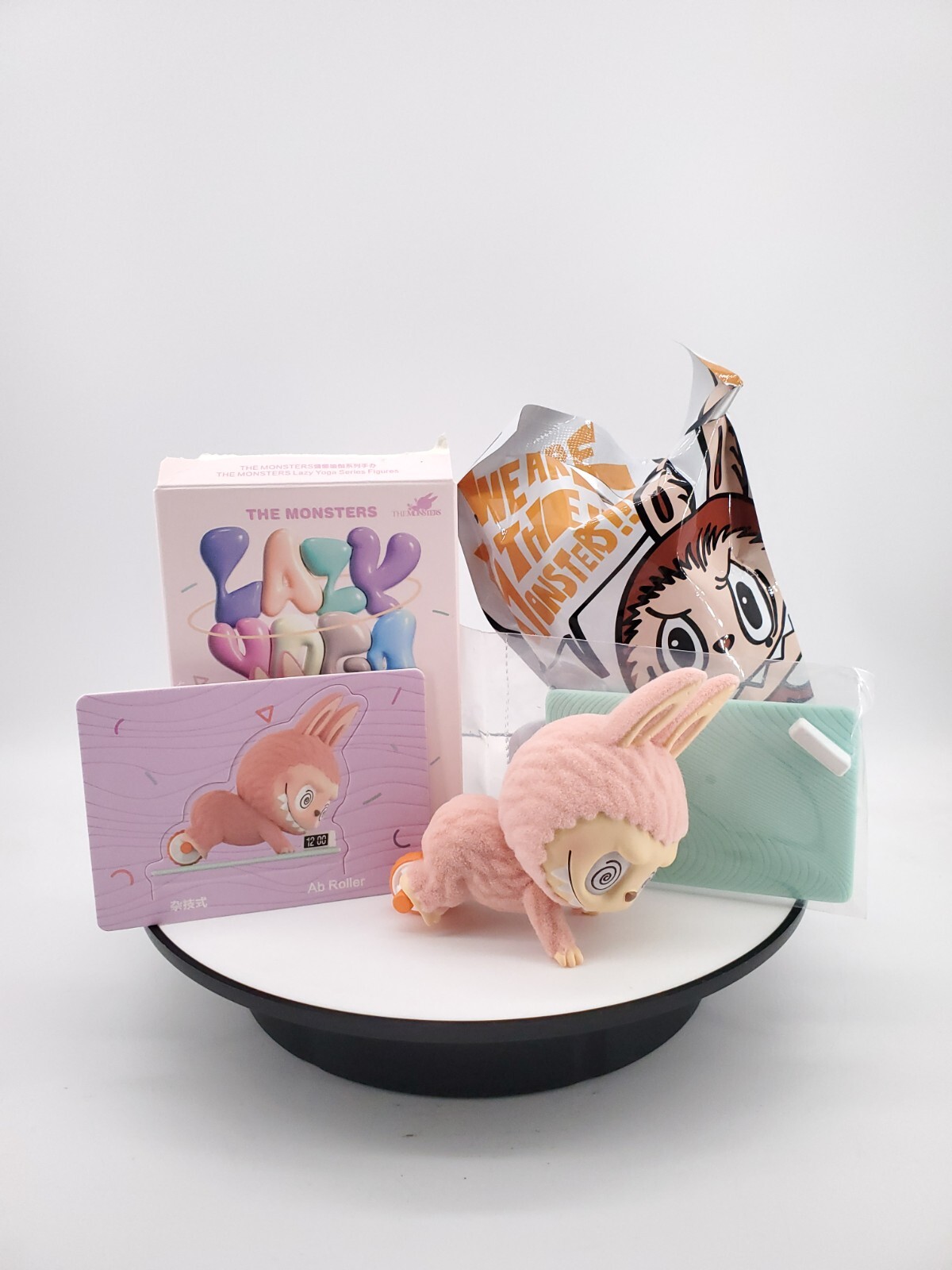 Lazy Yoga　と　THE MONSTERS FALL IN WILD THE MONSTERS Lazy Yoga Series Figures | Blind Boxes - POP