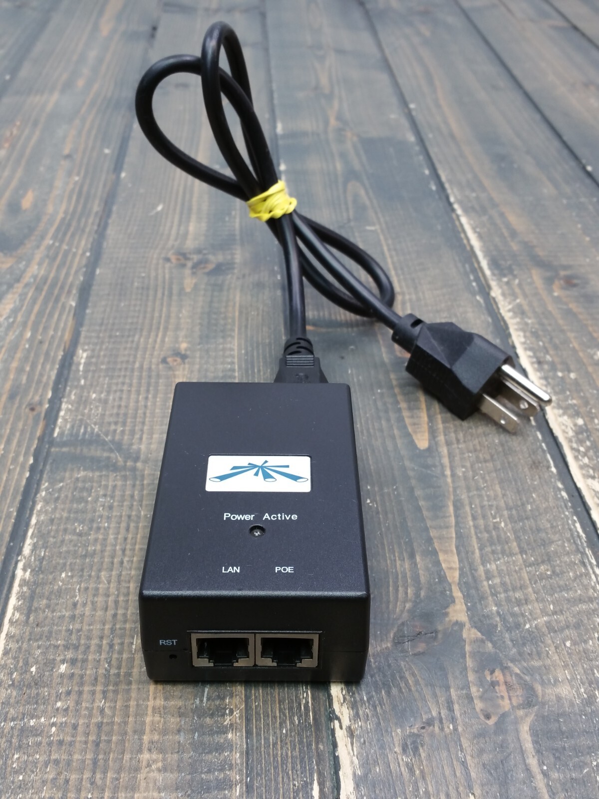 UBIQUITI GP-B240-100 Gigabit PoE Switching Power SupplyのeBay公認海外通販｜セカイモン