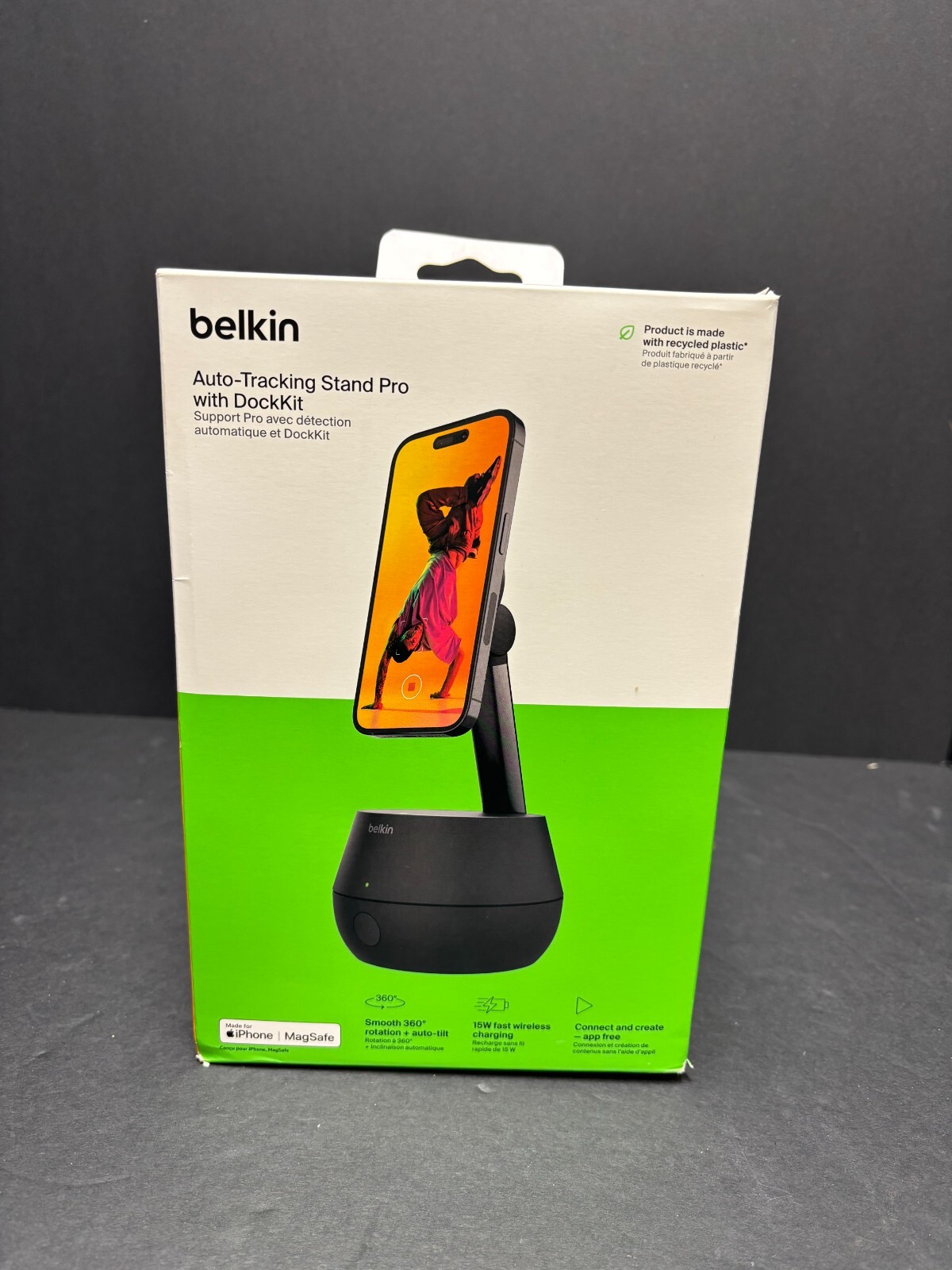 ベルキン Auto-Tracking Stand Pro Auto-Tracking Stand Pro with DockKit for iPhone | Belkin US