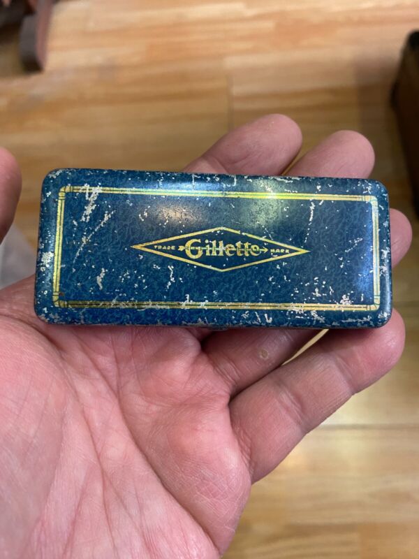 vintage old gillete razor with tin box