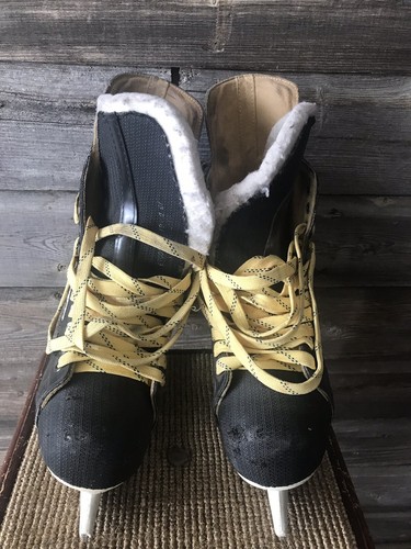 Vintage Bauer Black Panther Hockey Skates