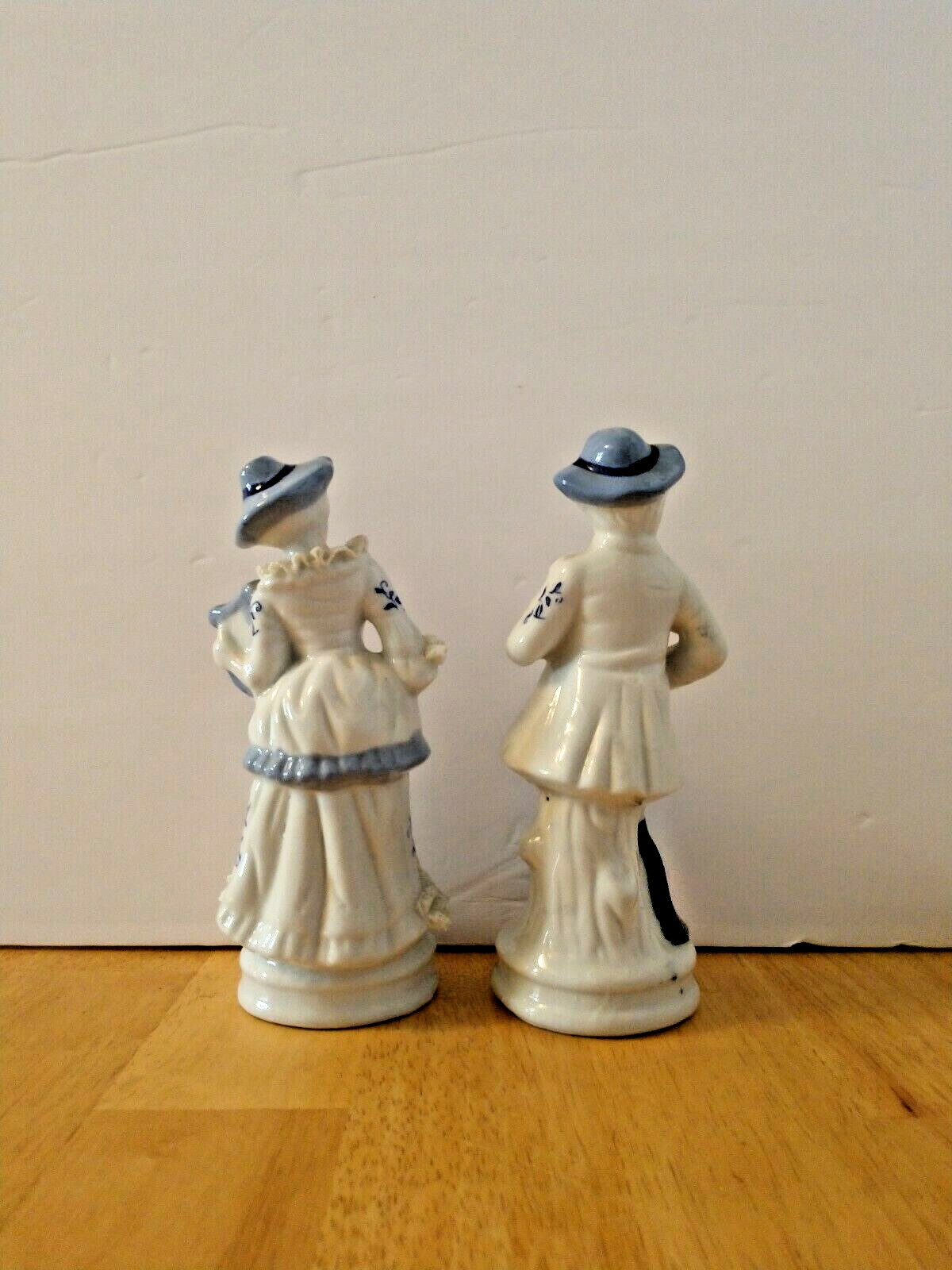 Vintage Blue and White Colonial Porcelain Man & Woman W/Instruments