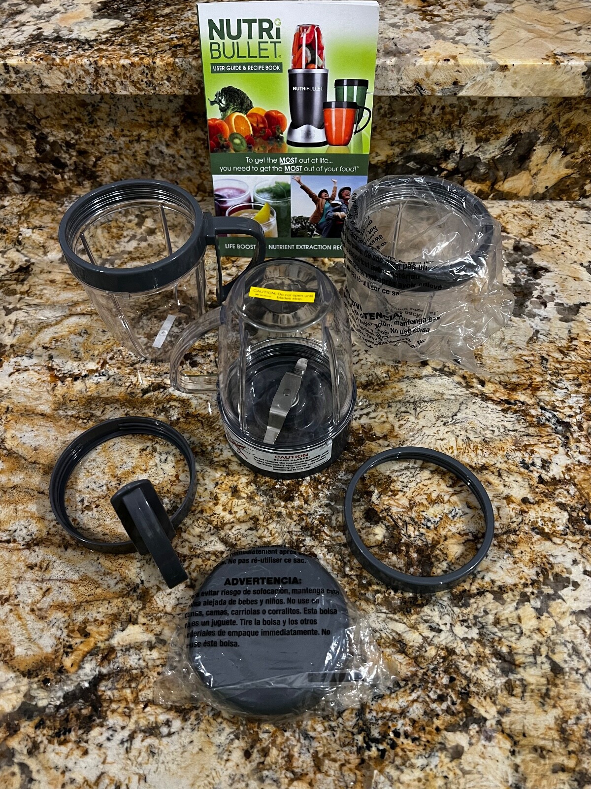 NutriBullet 3 18oz Short Cups  2 Handle Lid Rims 1 Mixer Blade 1 Cover 1 Book