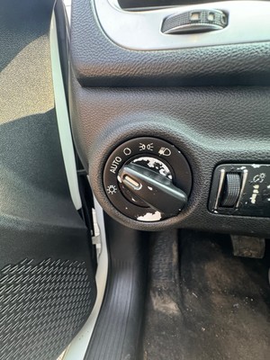 image 4 of interior