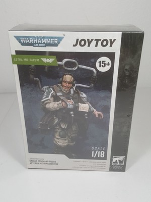 JoyToy - Warhammer 40K - Astra Cadian Command Squad Veteran w/ Master Vox