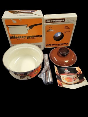 Vintage Show Pans Porcelain Clad Steel 1 Qt Saucepan & Lid Original Box New