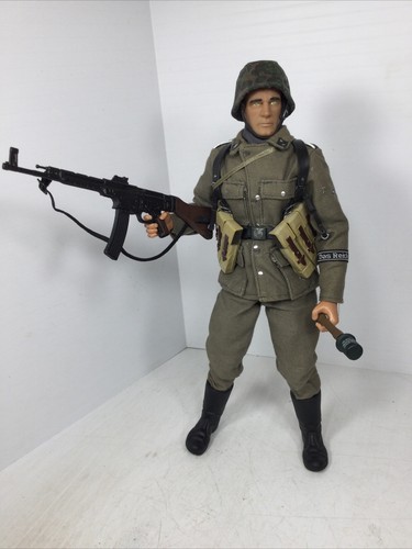 DRAGON ドラゴン クリストフ ヘンケル WWII German Volksgrenadier w/8.8cm Panzerschreck Infantry Cart Christoph Wenkel ミリタリー ドイツ フィギュア DRAGON ドラゴン クリストフ ヘンケル WWII German