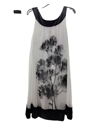 Connected Apparel Black White Flower Print Dress