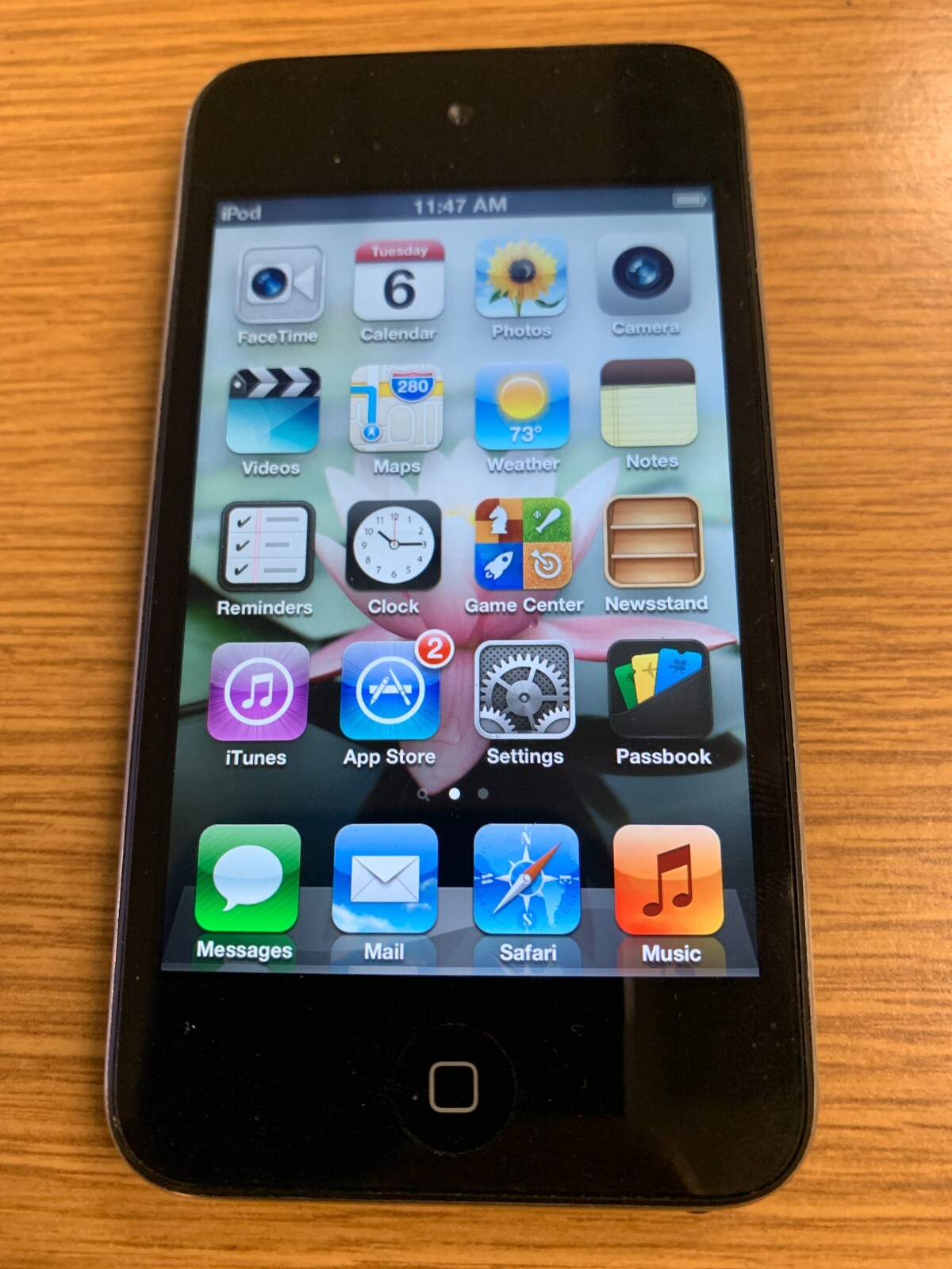 【値下げ再出品】iPod touch 4th G. 32GB BL. Apple iPod Touch 4th Generation 32GB - Black - Good