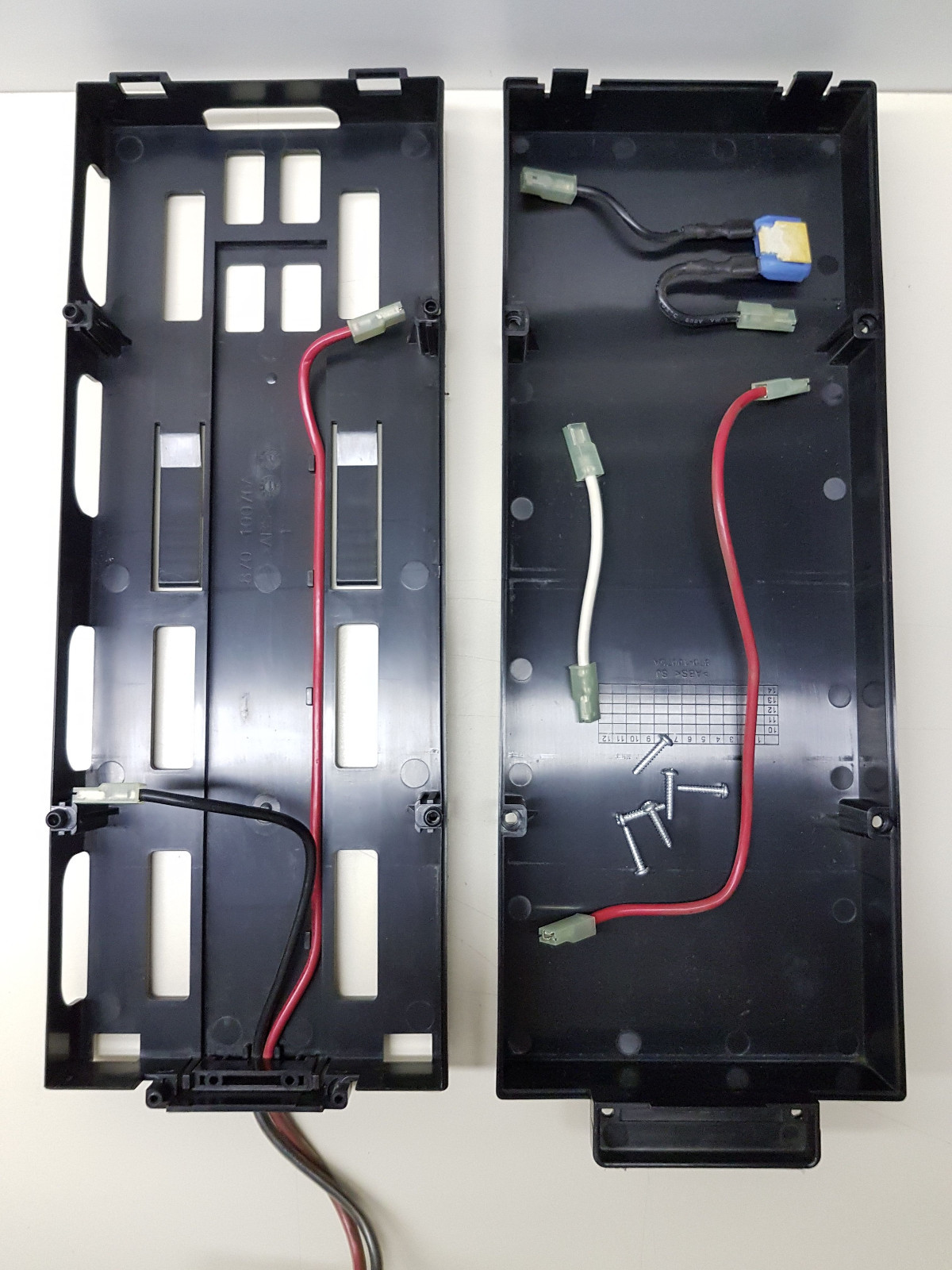 APC RBC57 Battery case, wiring and harness Smart-UPS RT 1500/2000