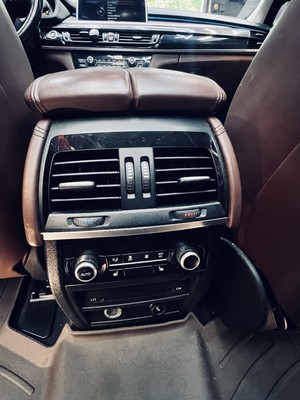 image 9 of interior