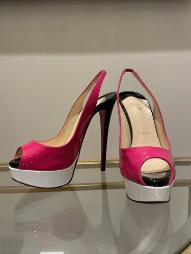 Christian Louboutin ピンクベージュ ハイヒール37.5 6c2dcbf95f8b24963df4c41e1f644b
