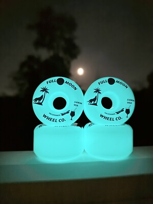 Full Moon Skateboard Wheels 95a Conical Glow In The Dark Vacationer Brand New