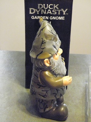NIB DUCK DYNASTYS' UNCLE SI ROBERTSON GARDEN GNOME IN CAMO WITH A DUCK CALL NEW