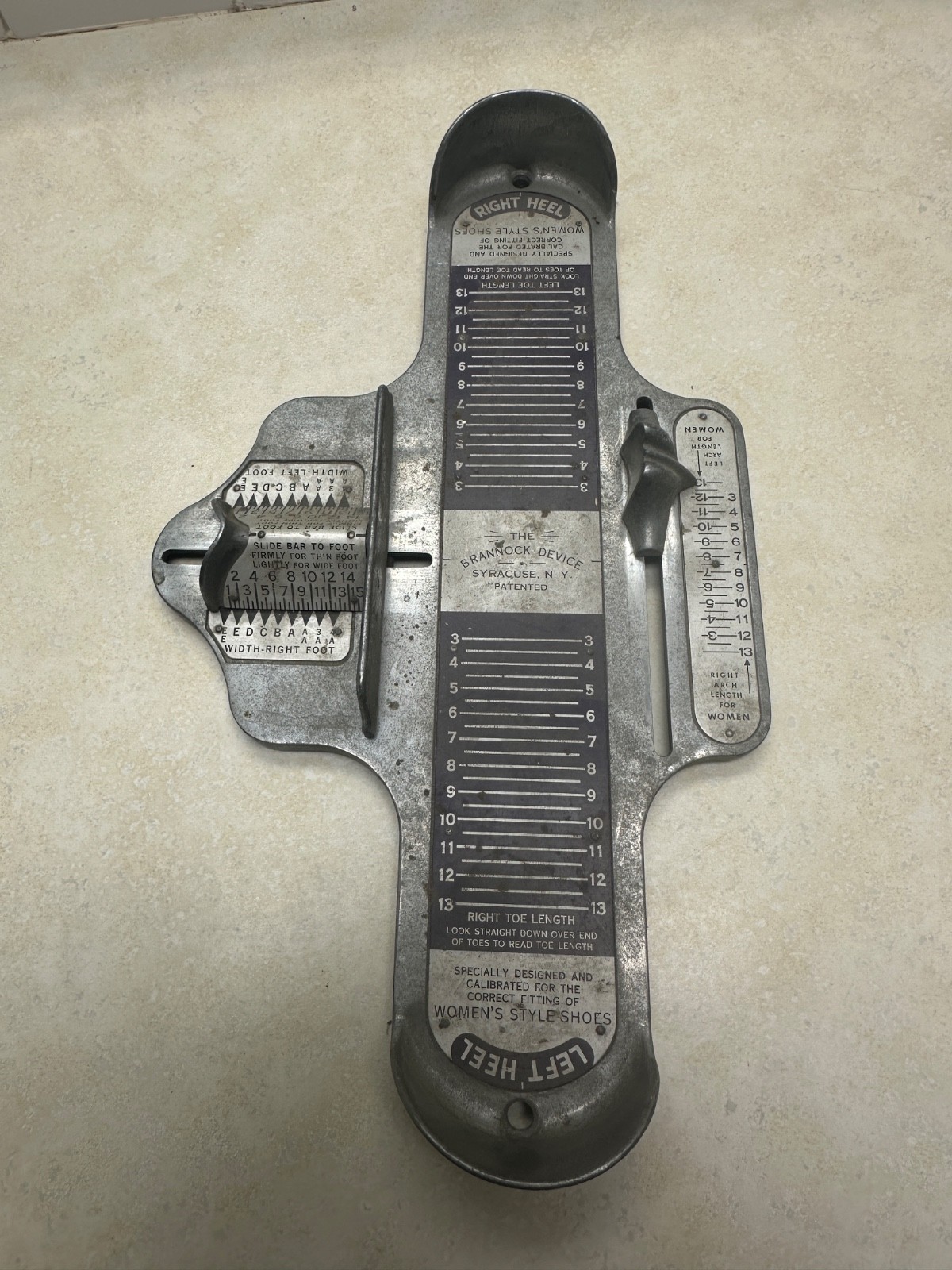 BRANNOCK DEVICE WOMENS - Tool For Measuring Foot Size