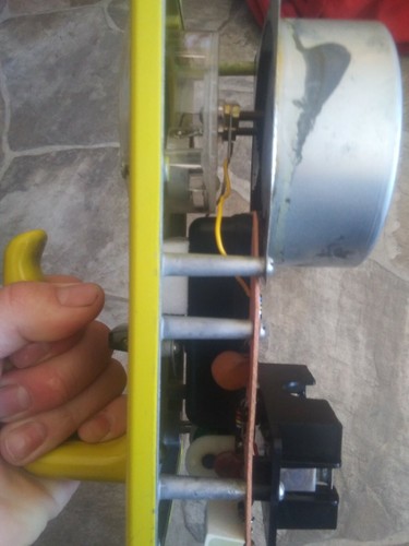 Geiger Counter / Radiation Survey Meter 715 for parts