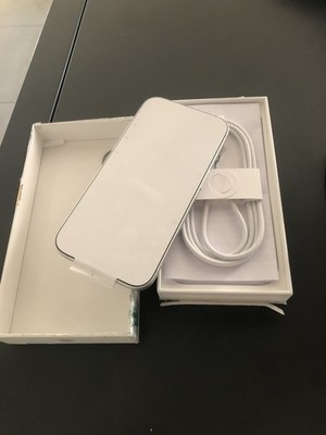 Foto dell'oggetto di un acquirente verificato