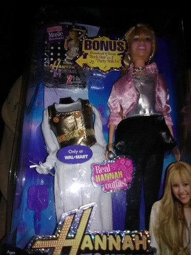 SEALED Disney Hannah Montana Miley Cyrus Play Along Fashion Collection 12