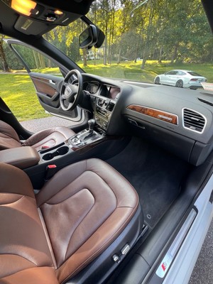 image 4 of interior