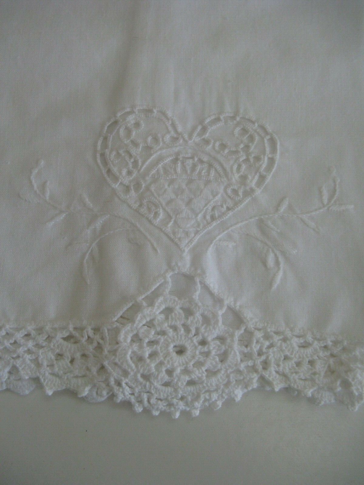 Pair of Linen Cut Work Guest Towels