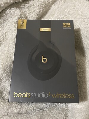Studio 3 Wireless Beats By Dre BRAND NEW BLACK AND GOLD Skyline Edition!