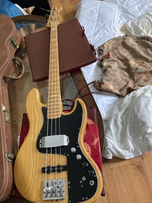 Fender Marcus Miller Jazz Bass Serial Numbers