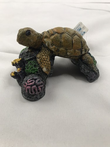 Topfin Turtle Aquatic Decor.   ky