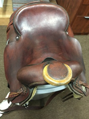 Vintage Big Horn #883 Leather Saddle GOOD CONDITION